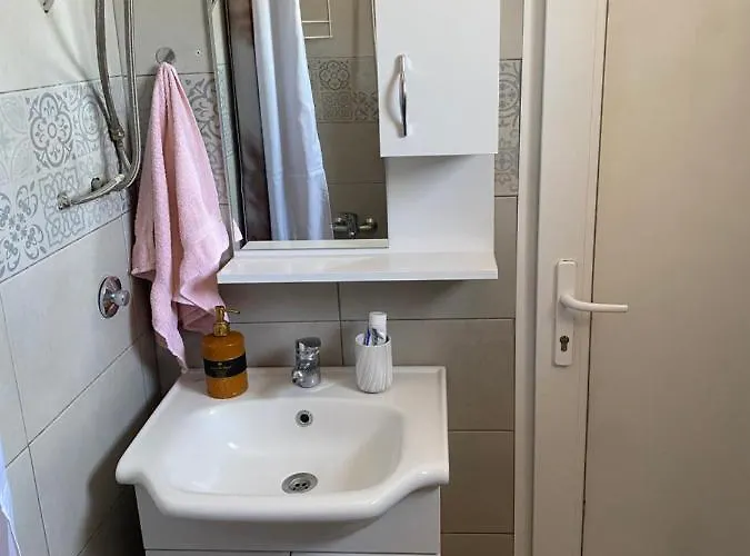 Apartment Happy Place